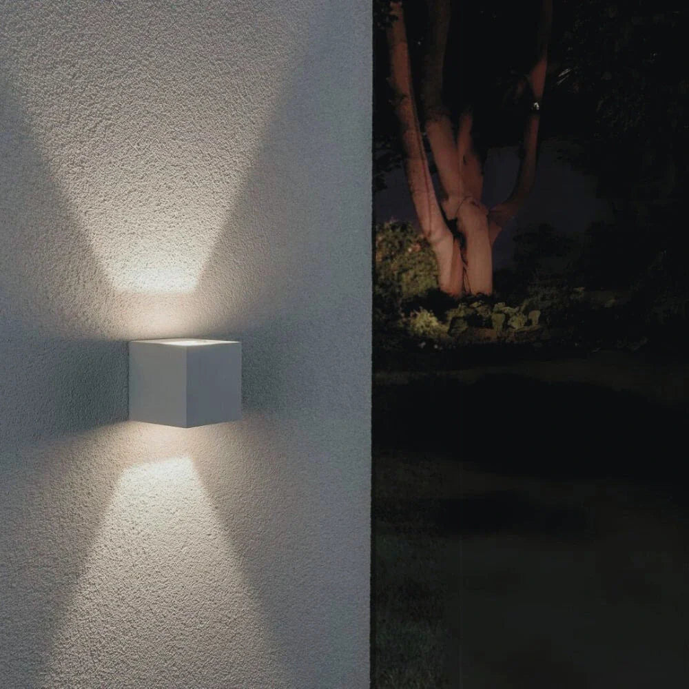 Adjustable Outdoor Wall Light – Flexible Arm LED Wall Spotlight for Porch & Patio | LumenTrail