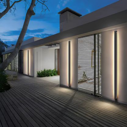 Outdoor Wall Sconce – Modern Linear LED Exterior Wall Light for Porch & Entryway | LumenTrail