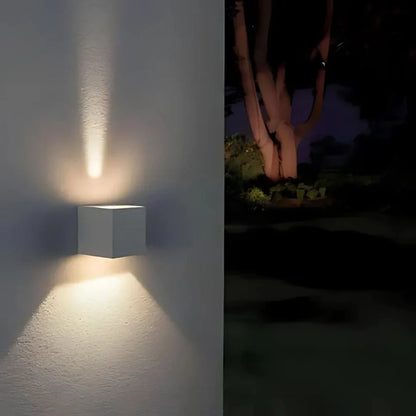 Adjustable Outdoor Wall Light – Flexible Arm LED Wall Spotlight for Porch & Patio | LumenTrail