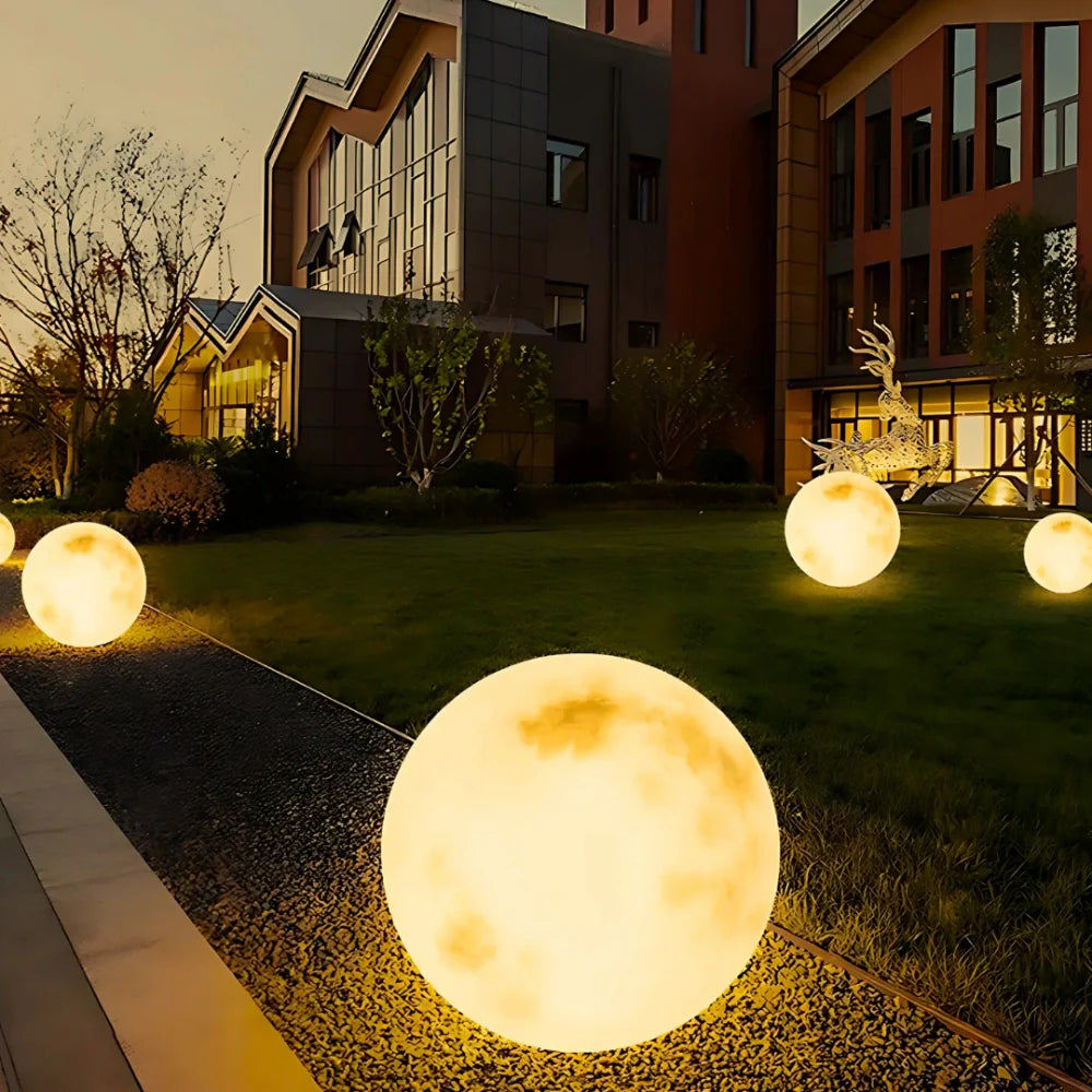 Solar Moon Garden Light – Decorative Hanging Moon Lamp for Outdoor Patio & Yard | LumenTrail