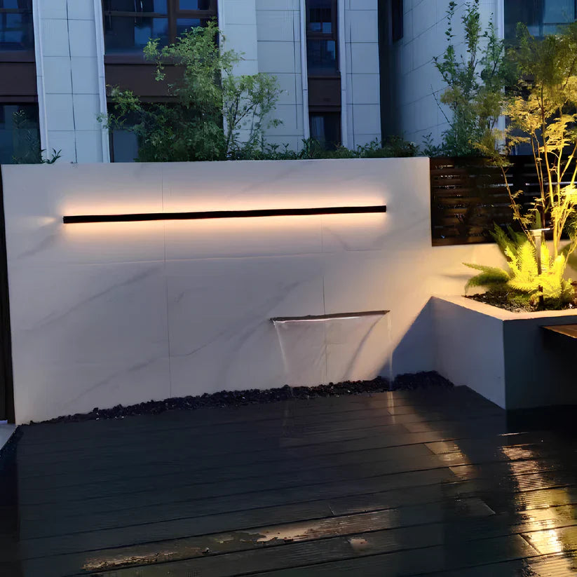 Outdoor Wall Sconce – Modern Linear LED Exterior Wall Light for Porch & Entryway | LumenTrail