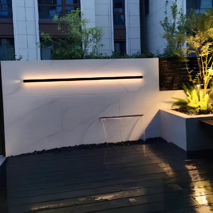Outdoor Wall Sconce – Modern Linear LED Exterior Wall Light for Porch & Entryway | LumenTrail