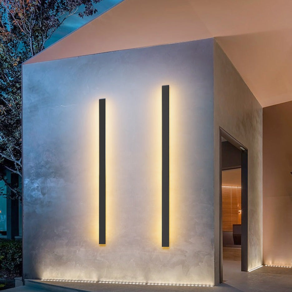 Outdoor Wall Sconce – Modern Linear LED Exterior Wall Light for Porch & Entryway | LumenTrail