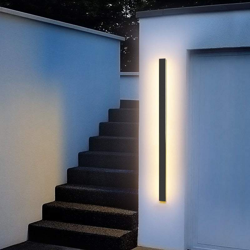 Outdoor Wall Sconce – Modern Linear LED Exterior Wall Light for Porch & Entryway | LumenTrail